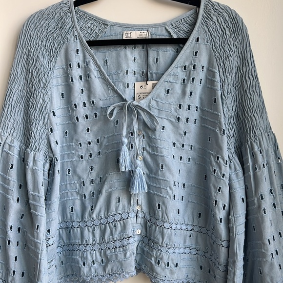 ZARA TRF Collection Blue Eyelet Bell Sleeves Top - Picture 4 of 16